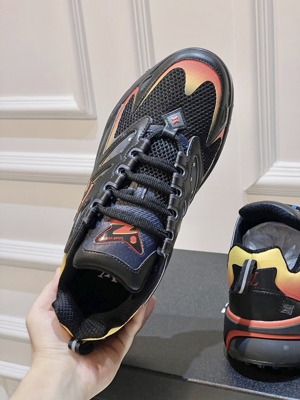 ルイヴィトン靴角部分ディテール